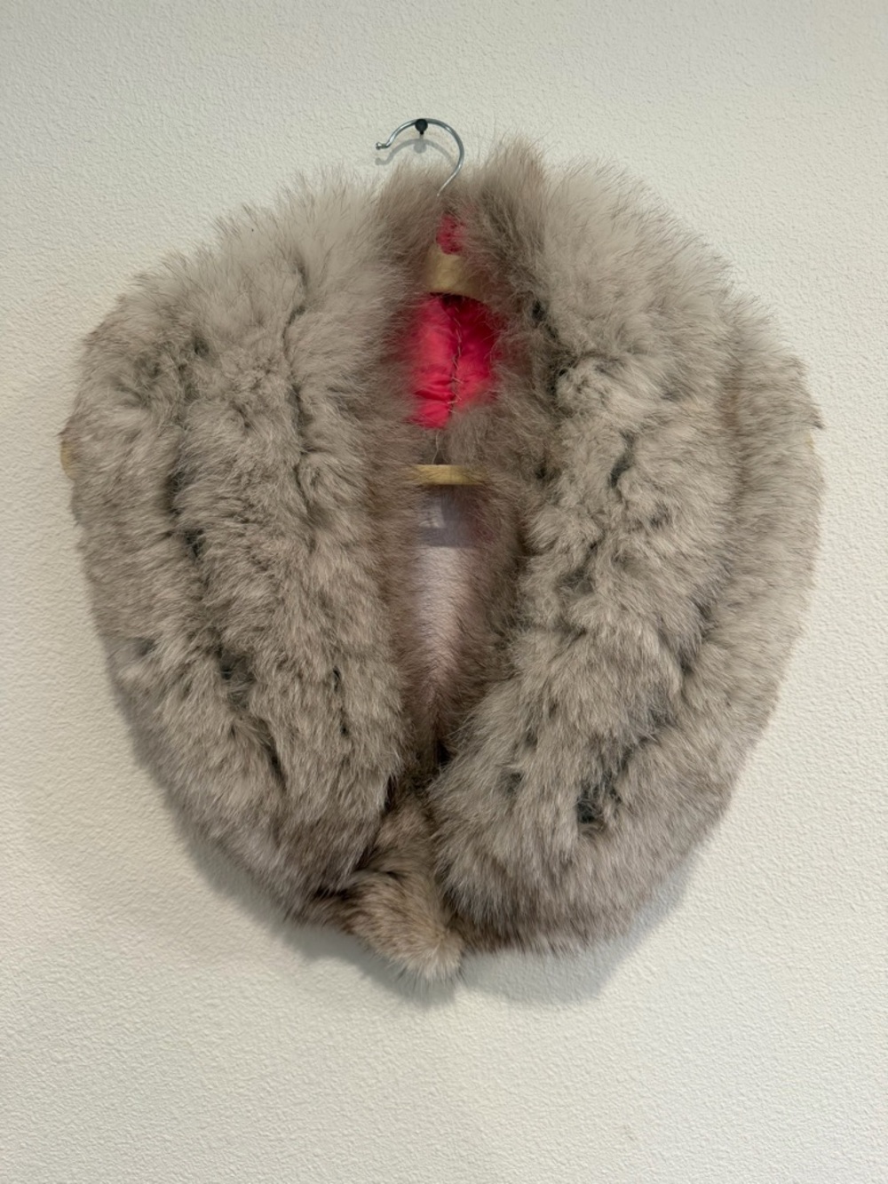 Vintage Plush Fox Fur Collar in Light Gray